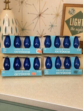 General Electric GE C9-1/2 Outdoor Christmas Lamps Light Blue Bulbs Lot of 4